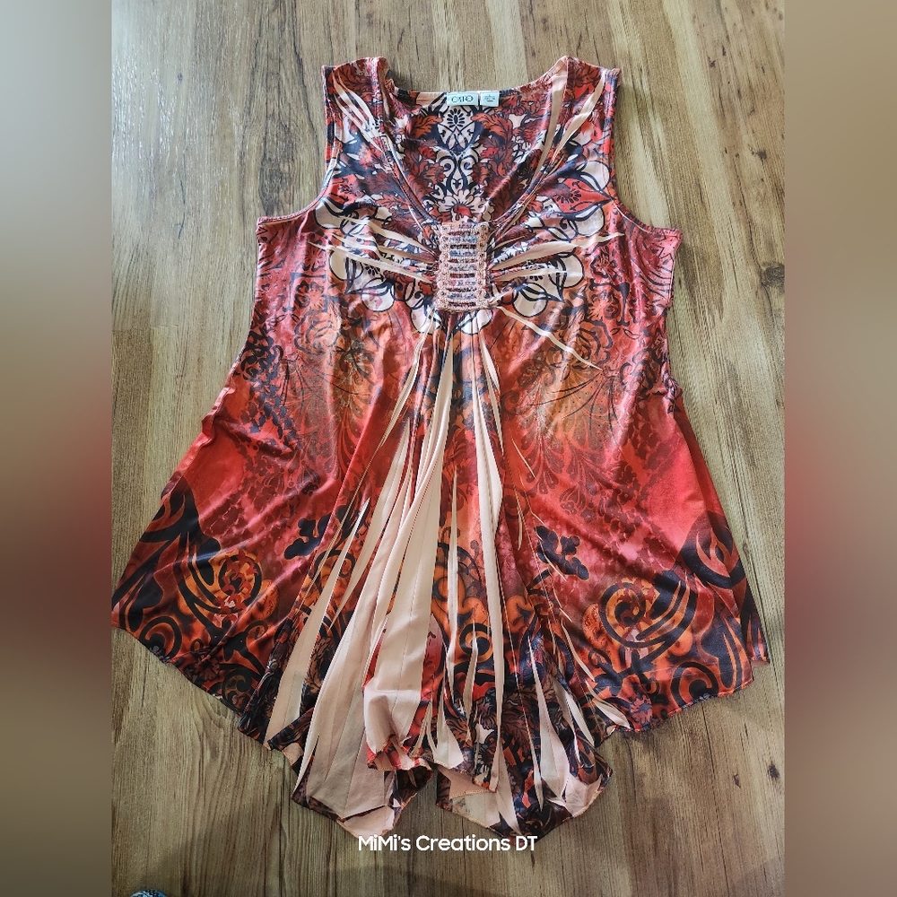 CATO Detailed Sleeveless A SAMETRICAL Longer front in V shape.